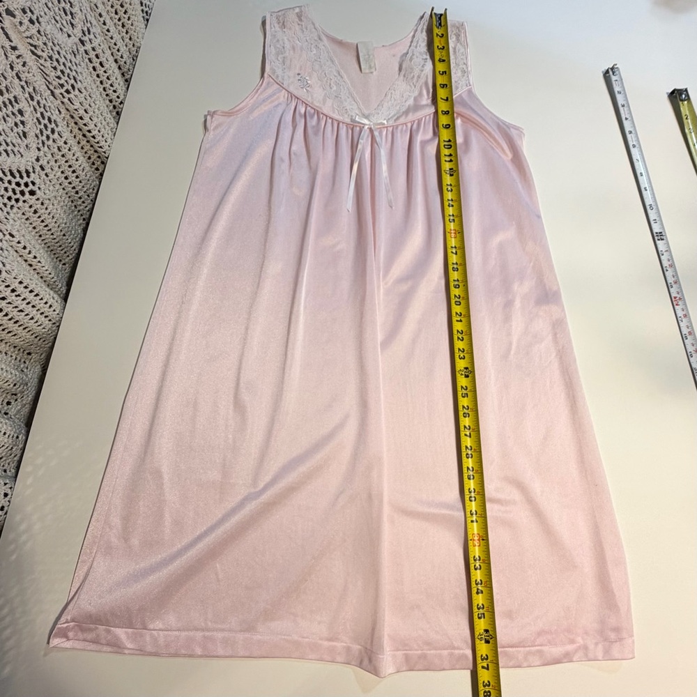 VINTAGE pastel pink nylon silky‎ nightgown embroidered floral lace midi 80s - Picture 10 of 12